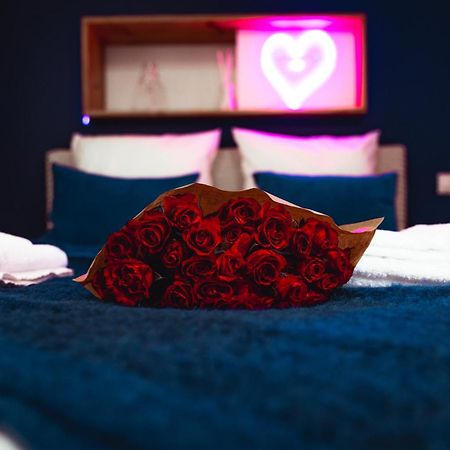 French Klss - Love Room By Prim0 C0Nciergerie Клермон-Ферран Екстер'єр фото